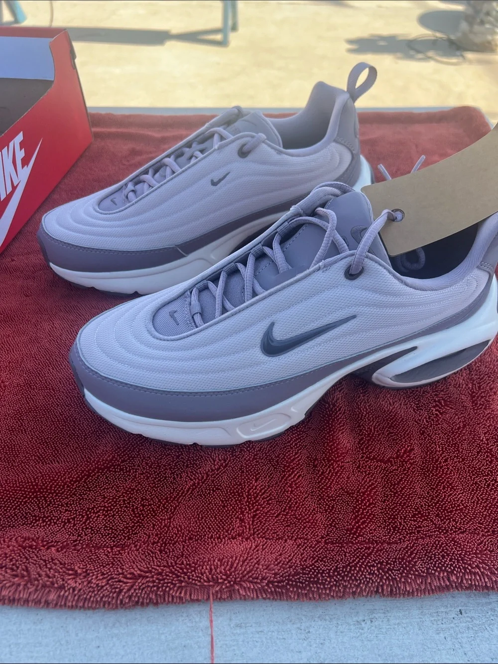 Nike AIR MAX PORTAL Women’s Size 11 New Never used